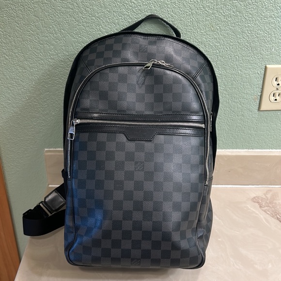 LV black Damier backpack - Picture 2 of 12